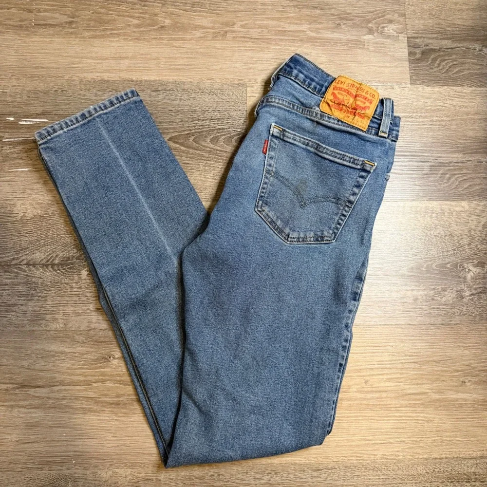 Levis 511 Slim Fit Jeans Mens 32x34 Medium Wash Blue Denim Straight Leg